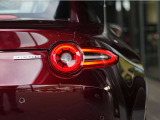 神戸マツダ神戸西インター店は、通常ディーラー+&alpha;の次世代型店舗としてROADSTER EXPERIENCE SPACEの冠を掲げ、「いつでも・誰でも・気軽に会いに行ける」ロードスターUカー専門店。