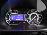 デイズルークスのメーターです。外気温計もあって、とても見やすいですね♪
