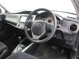 運転席廻りです。