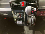 納車前にはプロのメカニックが、各部の点検を行います。ディーラーにしか出来ない品質、そしてサービスできっと満足していただけると思います!