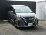 セレナ 2.0 ハイウェイスターV 4WD 