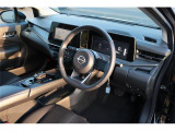 ハンドル周りもスッキリしていて運転しやすいです。