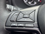 ハンドルから手を離さずにオーディオの操作ができるステアリングスイッチ!