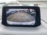 バックする時に障害物などが確認でき安心なバックモニター。