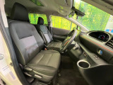 運転席シート廻りは使用感も少なく、良好な状態となっています。丁寧に使われていたことがよくわかりますね。