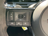 ステアリングスイッチ搭載!ハンドルひとつで手を離さなくても運転中視線をそらさなくても操作が出来て便利です
