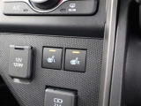 シートの座面と背面を暖めるシートヒーター(運転席・助手席)が装備されています。