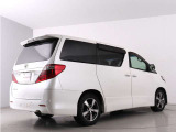 当店では、厳選された車両のみ展示しております。アルファード・ヴェルファイアに特化した専門店ならではの豊富な在庫の中から、お気に入りの一台をお探しください!
