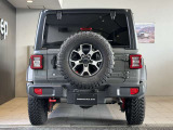 リアから見てもJeepだとすぐに分かります。