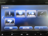 ホンダ純正Gathersのナビを装備しています。