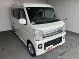 普通車は「サービスカーエムズ 本店」、軽自動車は「サービスカーエムズ 交差店」からお探し頂けます。