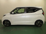 メーカー系ディーラーの中古車なので、ワイド保証{1年間走行距離無制限}日本全国の日産のお店でアフターサービスが受けられます。