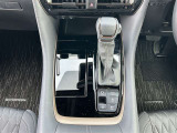 電動パーキングブレーキ+ブレーキホールドを搭載。
