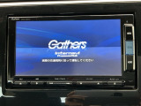 純正メモリーインターナビ付きです!CD・DVD再生、ミュージックサーバー、フルセグTV視聴、Bluetooth接続可能です!