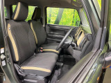 運転席シート廻りは使用感も少なく、良好な状態となっています。丁寧に使われていたことがよくわかりますね。