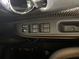【パワーウインドウ】運転席のスイッチで、各席の窓ガラスの開閉ができます!あると便利ですよね!