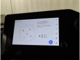 スマホをクルマとつなぐだけで、おなじみのアプリをディスプレイオーディオ上で気軽に使えるようになります。スマホと同じ感覚の画面タッチ操作はもちろん、ハンズフリー通話や各種機能を音声操作出来ます(^^)/