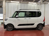 【スマートアシスト搭載車】 衝突回避支援ブレーキ機能(対車両・歩行者)、衝突警報機能(対車両・対歩行者)、誤発信抑制制御機能などの機能で安全な運転をサポートします。