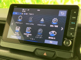 使いやすいインターフェースで快適なドライブをサポートします。スマートフォン連携機能も充実しており、エンターテイメントも楽しめます。