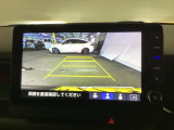 バックモニター付きで、車庫入れやバック時の後方確認をサポート。