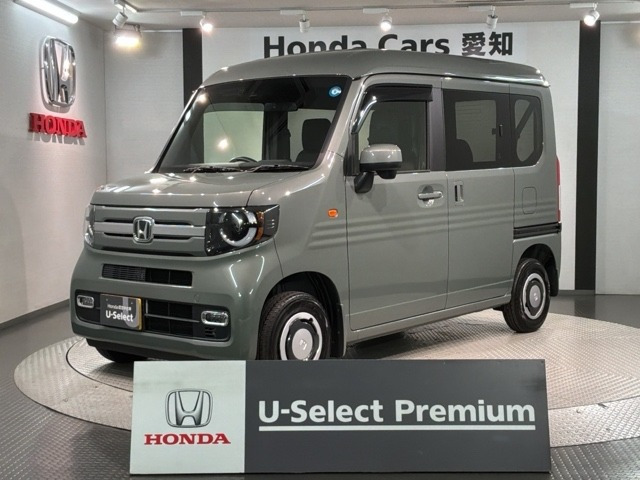 N-VAN ファン 4WD
