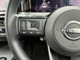 ハンドルには各種スイッチがありますが、運転中でも操作がしやすくなっております。