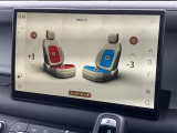 【フロントシートヒーター&クーラー】フロントとリアシートにはシートヒーター&ベンチレーション機能付きで1年を通して快適なドライブが可能となります。