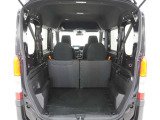 ◆フル乗車でもしっかり荷物を収納出来るラゲッジスペースです。普段の買い物でしたらしっかり積める十分な荷室スペースが確保されています。
