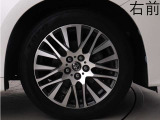 お客様のお好みの新品18インチ、19インチ、20インチホイール装着可能!ダウンサスなどローダウンも取付可能です!ヴァルドやワークなどのメーカー品も取り寄せ可能です!