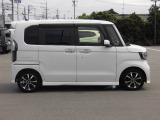 中古車にもボディーコーティング施工できます。一度ボディを磨いてから施工しますので、光沢のある綺麗な状態でお乗りいただけます。お気軽にご相談下さい。