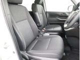 運転席からの視界も是非一度体感してみて下さいませ(^^)/