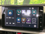 【9型ディスプレイオーディオ】お手持ちのスマートフォンとの連携で、ナビや音楽再生など各種アプリを使用可能。スマホに近い感覚でお使いいただけます♪