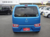 前後衝突被害軽減ブレーキは付いていません。