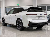 BMWを熟知したメカニックよる100項目の納車前点検☆ドイツ本国と同様の教育・訓練を受けたBMW専門メカニックが100項目にも上るポイントを徹底的にチェックいたします。
