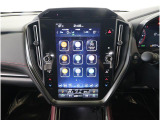 11.6インチの縦型ディスプレイに、ナビゲーション機能をはじめ、エンターテインメント、車両情報、エアコン操作、各種設定などを集約。タブレットのような感覚で、直感的に操作できます。