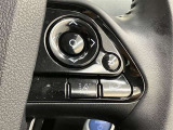 【ステアリングスイッチ付ハンドル】ナビゲーションに視線を移さず、ハンドルから手を離さず、運転に集中したまま手元でオーディオ操作できます♪