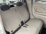 大人でもゆったりとくつろげる車内空間を実現しました。
