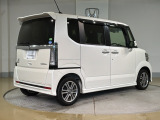 ご納車までの期間ですが、県内のお客様は1、2週間、県外のお客様は2、3週間ほどでご納車が可能となります。ただし、お支払いや書類の状況によっては多少の前後もありますので、その際には何卒ご了承下さい。