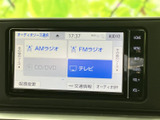 ラジオ、CD、テレビなど多彩なソースに対応。快適なドライブを演出します。お好みの音楽や番組で、車内時間を楽しく過ごせますね。