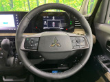 【ステアリングスイッチ】運転中、前方から目線をそらすことなく、オーディオ等の操作が可能な便利機能!安心&快適なドライブを演出してくれます♪
