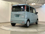 車検や点検・整備も大阪トヨペットにお任せください。お客様の快適なカーライフを長く安心サポートいたします。
