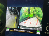 【サイド&バックカメラ】停車・駐車時に死角になりがちな運転席から見えづらいサイドとリアの障害物を確認できます!雨天時や夜間などは特に活躍してくれるアイテムです。