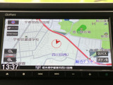見やすい地図表示で、初めての道でも安心です。スムーズなルート案内で、目的地まで快適にお届けします。