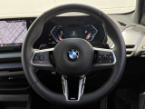 BMW Premium Selection 江戸川は、約20台の展示スペースがあり、常時新車拠店より厳選された認定中古車が続々と入庫しております。
