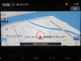 ホンダ純正Gathersのナビを装備しています。