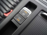 停車時も足に負担のかからないオートホールドブレーキ機能付き!