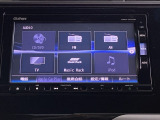 メーカー純正のナビゲーションが付いていますオーディオも充実しています。詳しくはスタッフへお尋ねください