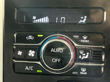 【オートエアコン】車内温度を感知して自動で温度調整をしてくれるのでいつでも快適な車内空間を創り上げます!