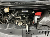 技術が詰まったエンジンルームもご覧の通りピカピカにクリーニング済みです。パワフルな走りが楽しめるターボエンジン搭載です!