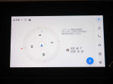 ディスプレイオーディオ(コネクティッドナビ対応)搭載。T-Connectご契約で2029年11月までナビ機能が無償で利用できます。期限到来後は有償でご継続可能です。(車載ナビは非搭載)